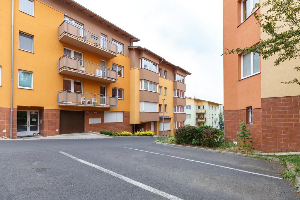 Modern With 2 Bedrooms