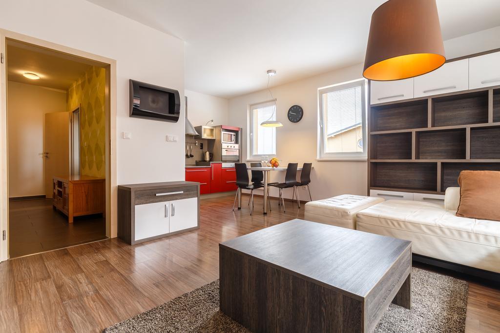 Apartment Modern With 2 Bedrooms *